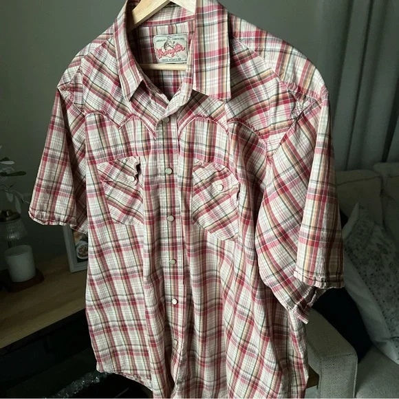 Wrangler Mens Short Sleeve Snap Close Red/white/orange/silver Plaid Shirt Sz XL - Picture 3 of 16